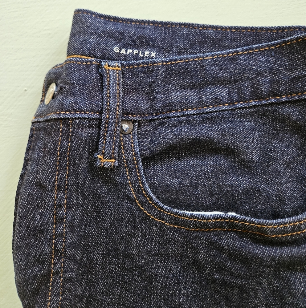 Worn once: Gap jeans 30x28 slim flex - Picture 4 of 5